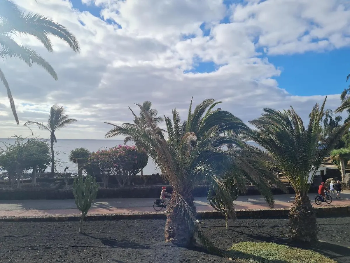 Apartment Sabbia Suites Blue Costa Teguise Spain